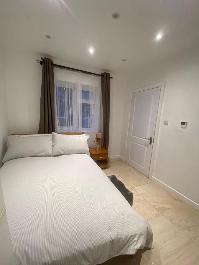 Dannifar Guest House London Kültér fotó